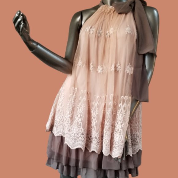 Summer Halter Peach Lace Dress - Picture 2 of 4